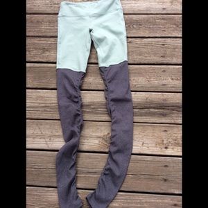ALO Yoga Mint and Gray Leggings